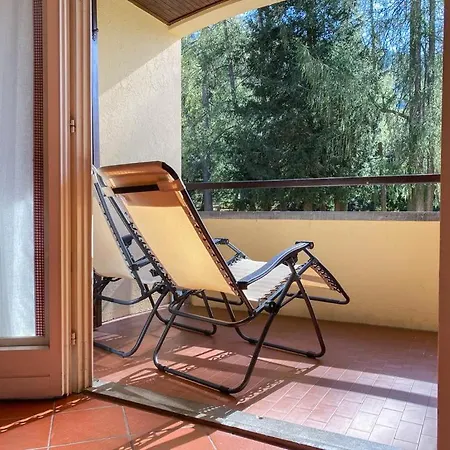Lägenhet Bilocale Mughetto Ponte Di Legno